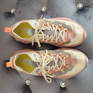 Sorel White Pink Kinetic Breakthru Tech Lace Sneaker in Chalk Eraser Pink Size 8